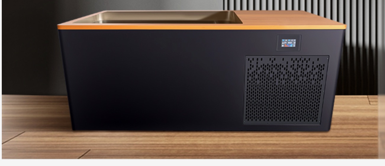 All-in-one cedar cold plunge tub with black steel body, cedar top edge and integrated chiller vent